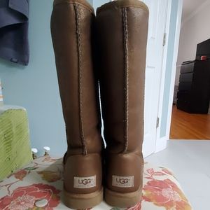 Ugg boots, tall. Metallic Gold/brown